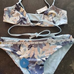 Cupshe wrap bikini